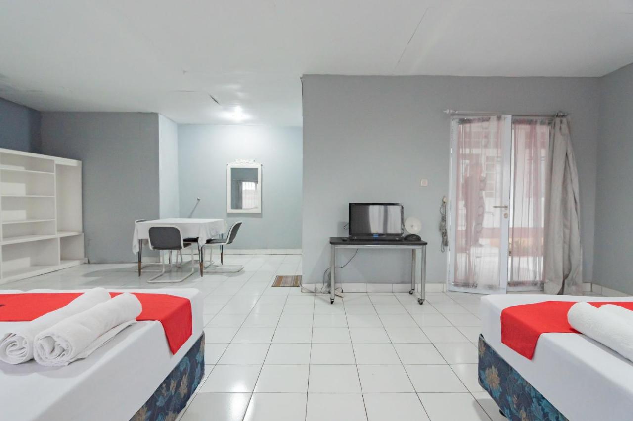 RedDoorz At Jalan Raya Lembang Hotel Padasul Bagian luar foto